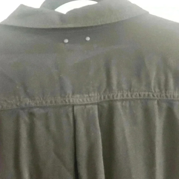 Calvin Klein Women's Airflow Utility Shirt Lightweight woven button-up shirt - Picture 5 of 7